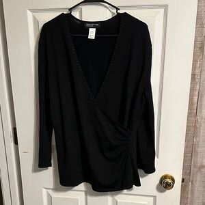 Jones New York Black V-Neck Sweater